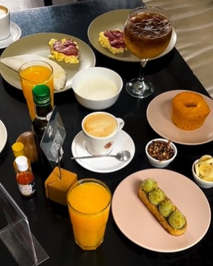 Cafeteria Confeitaria Bistrô